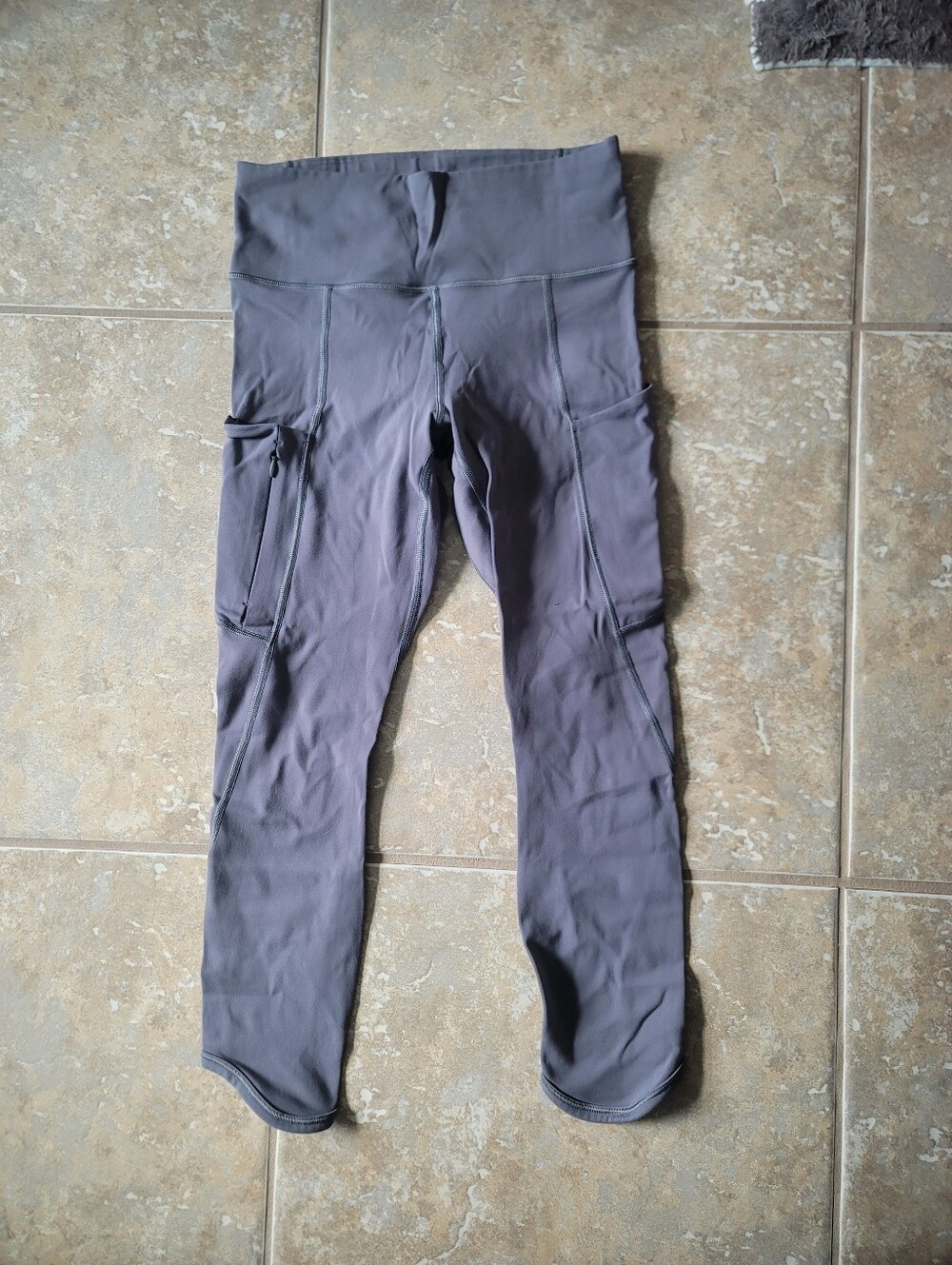 Athleta All In Capris Light Gray Size XS